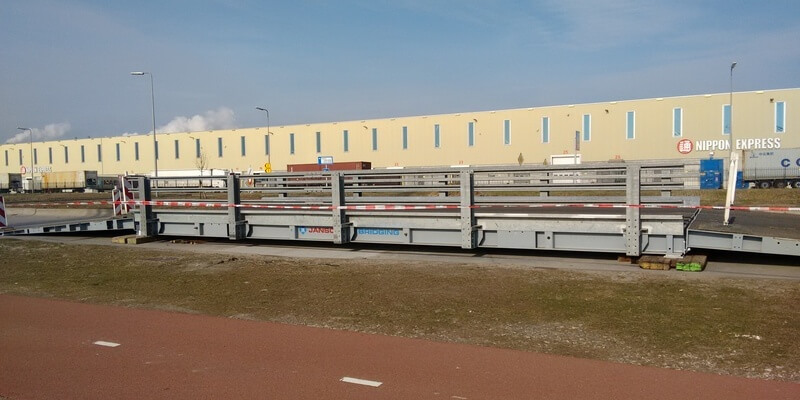 Historie: 2009: Noodbrug voor zwaar verkeer