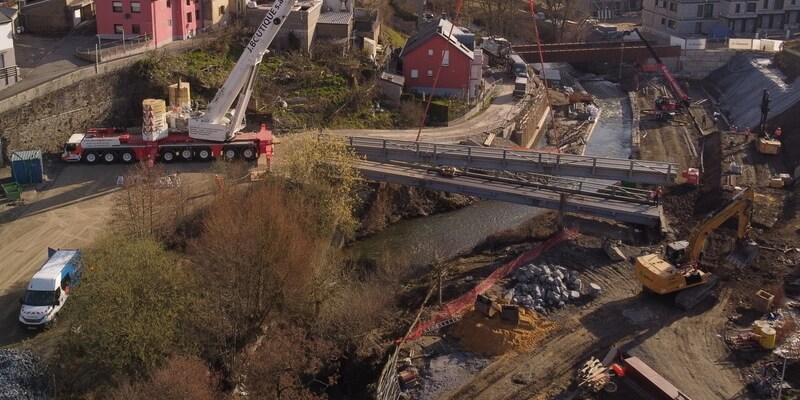 Tijdelijke bouwbrug voor gebiedsontwikkeling in Wiltz